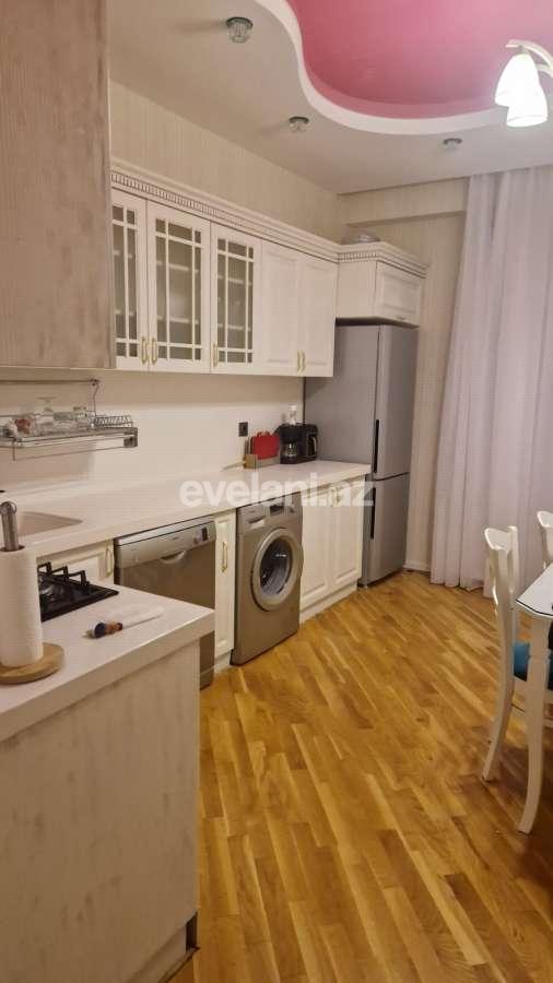 Kirayə verilir, yeni tikili, 3 otaqlı, 118 m², Bakı, Nizami r, Qara Qarayev m.