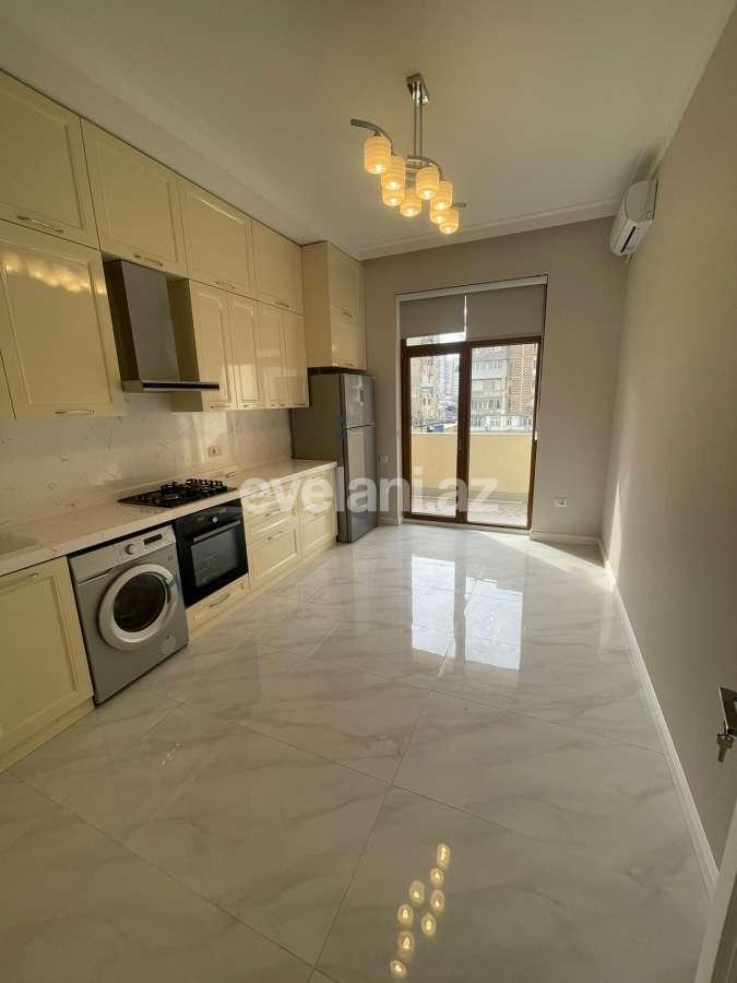Продаётся, новостройка, 4-комнаты, 175 m², Баку, Ясамальский r, Элмляр Академиясы m.