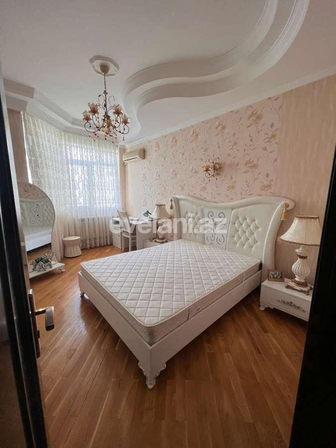 Sale, new building, 3 room, 126 m², Baku, Khatai r, Hazi Aslanov m.