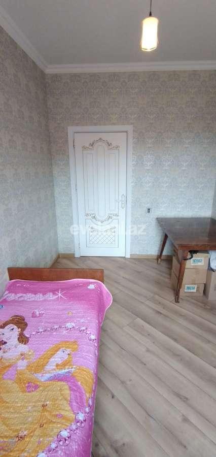 Satılır, köhnə tikili, 3 otaqlı, 70 m², Bakı, Binəqədi r, Dərnəgül m.