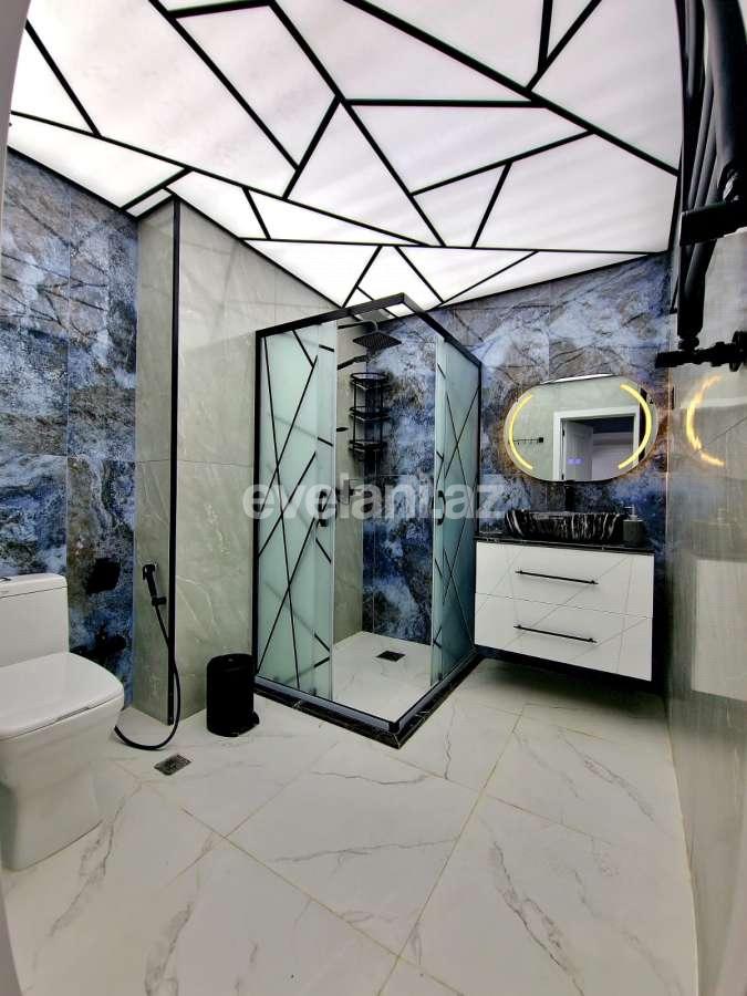 Satılır, yeni tikili, 2 otaqlı, 65 m², Bakı, Nizami r, Qara Qarayev m.