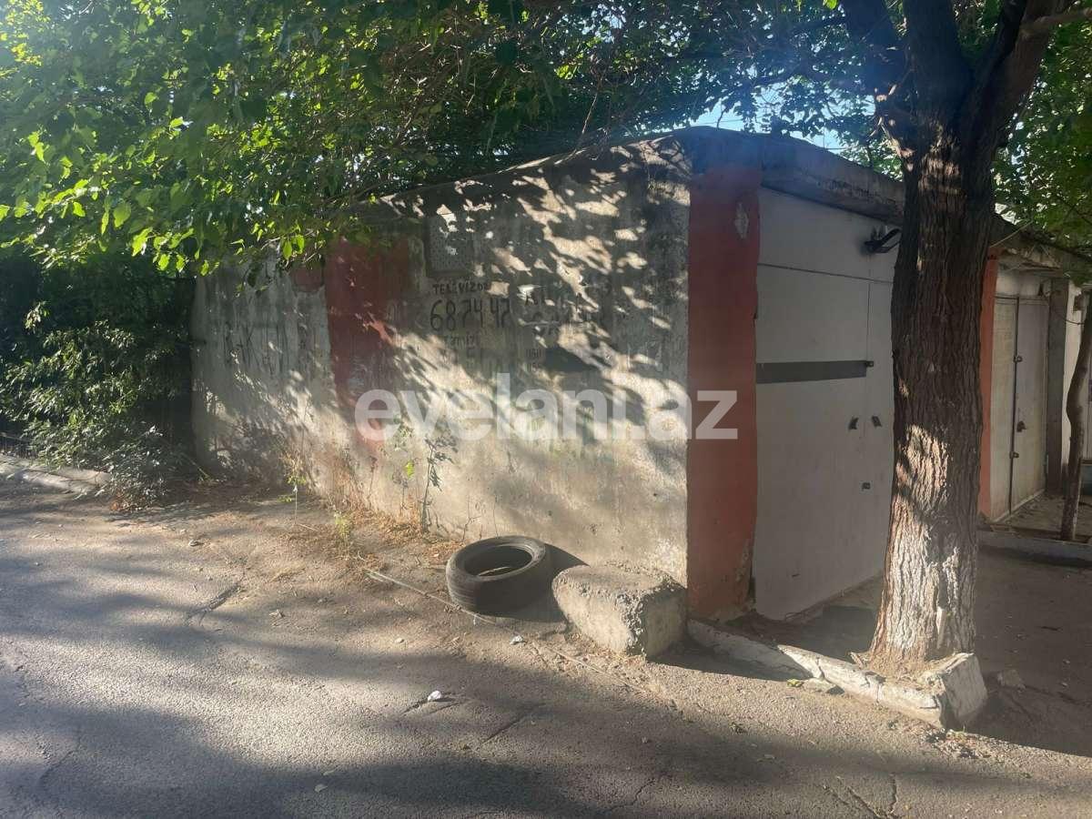Satılır, köhnə tikili, 4 otaqlı, 120 m², Bakı, Nəsimi r, Memar Əcəmi m.
