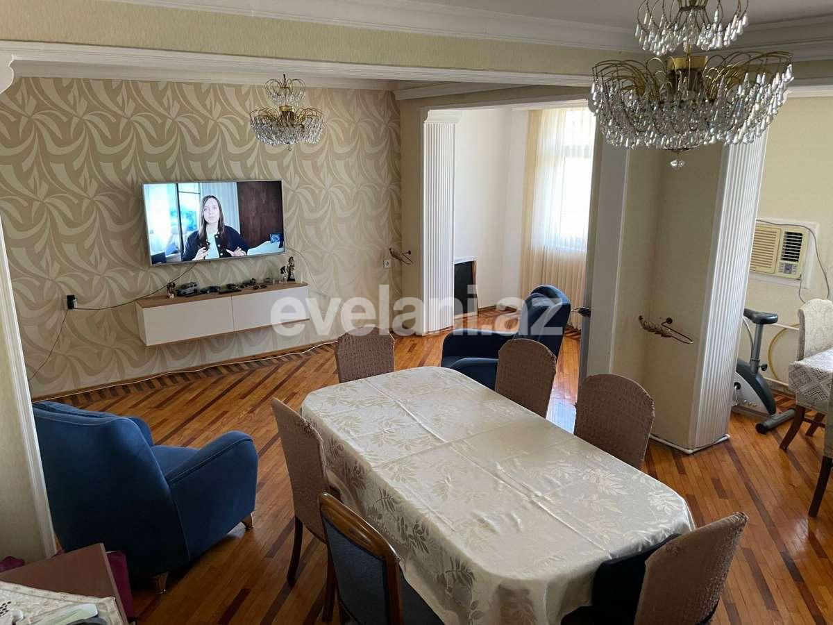 Satılır, köhnə tikili, 4 otaqlı, 120 m², Bakı, Nəsimi r, Memar Əcəmi m.