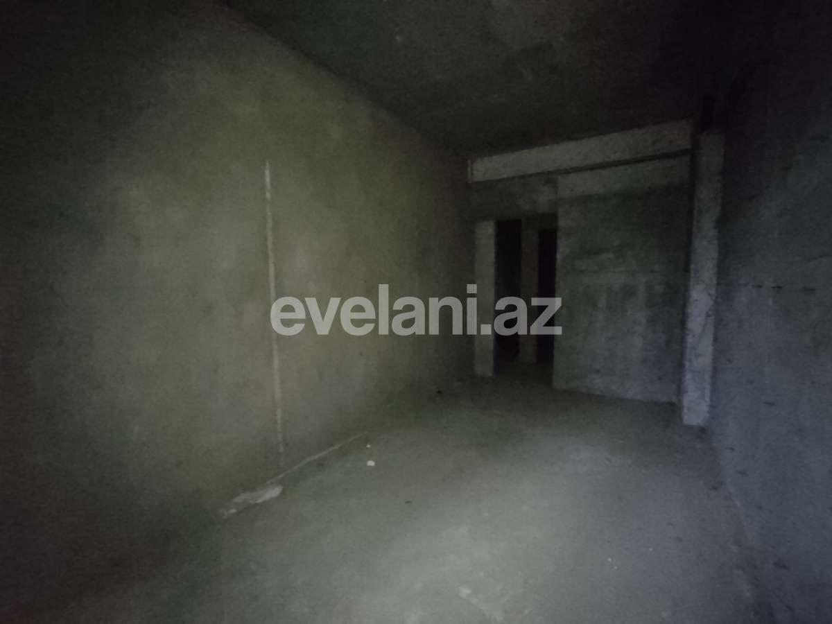 Satılır, yeni tikili, 3 otaqlı, 135 m², Bakı, Nizami r, Qara Qarayev m.