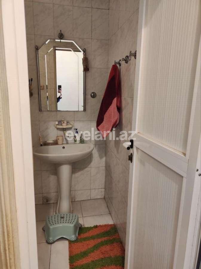 Kirayə verilir, köhnə tikili, 6 otaqlı, 130 m², Bakı, Səbail r, Sahil m.