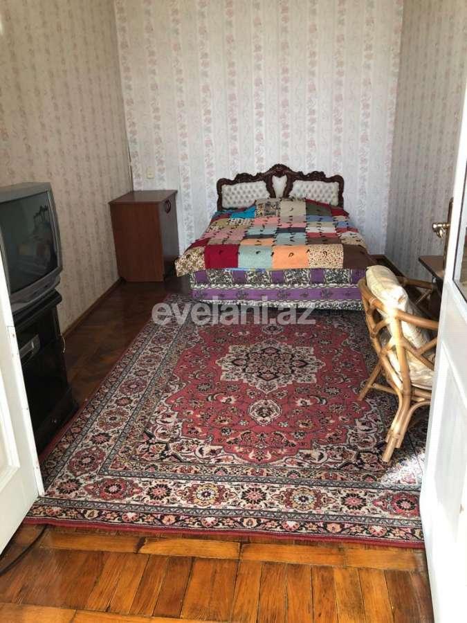 Kirayə verilir, köhnə tikili, 6 otaqlı, 130 m², Bakı, Səbail r, Sahil m.