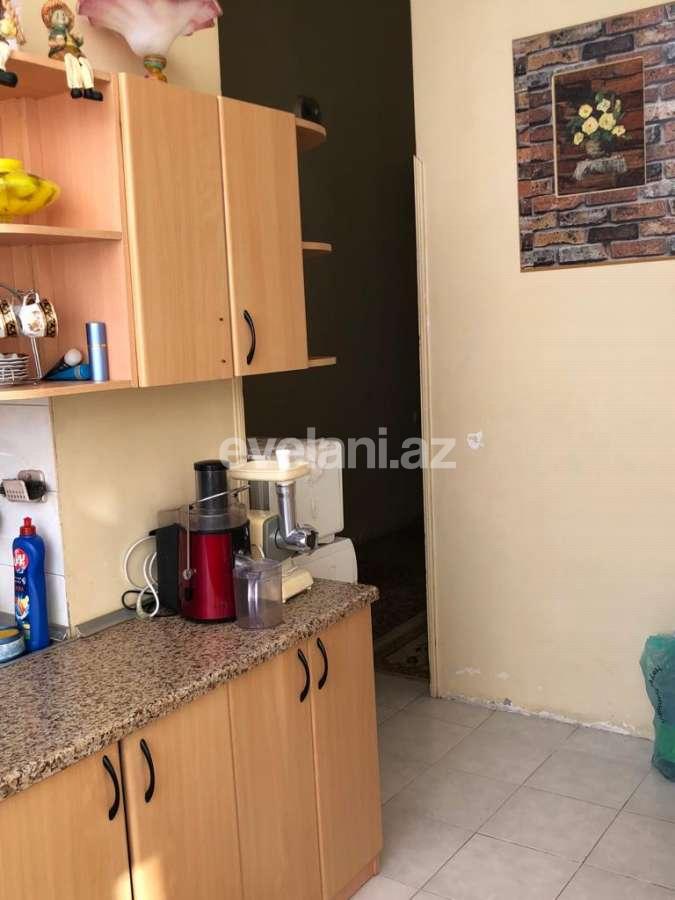 Kirayə verilir, köhnə tikili, 6 otaqlı, 130 m², Bakı, Səbail r, Sahil m.