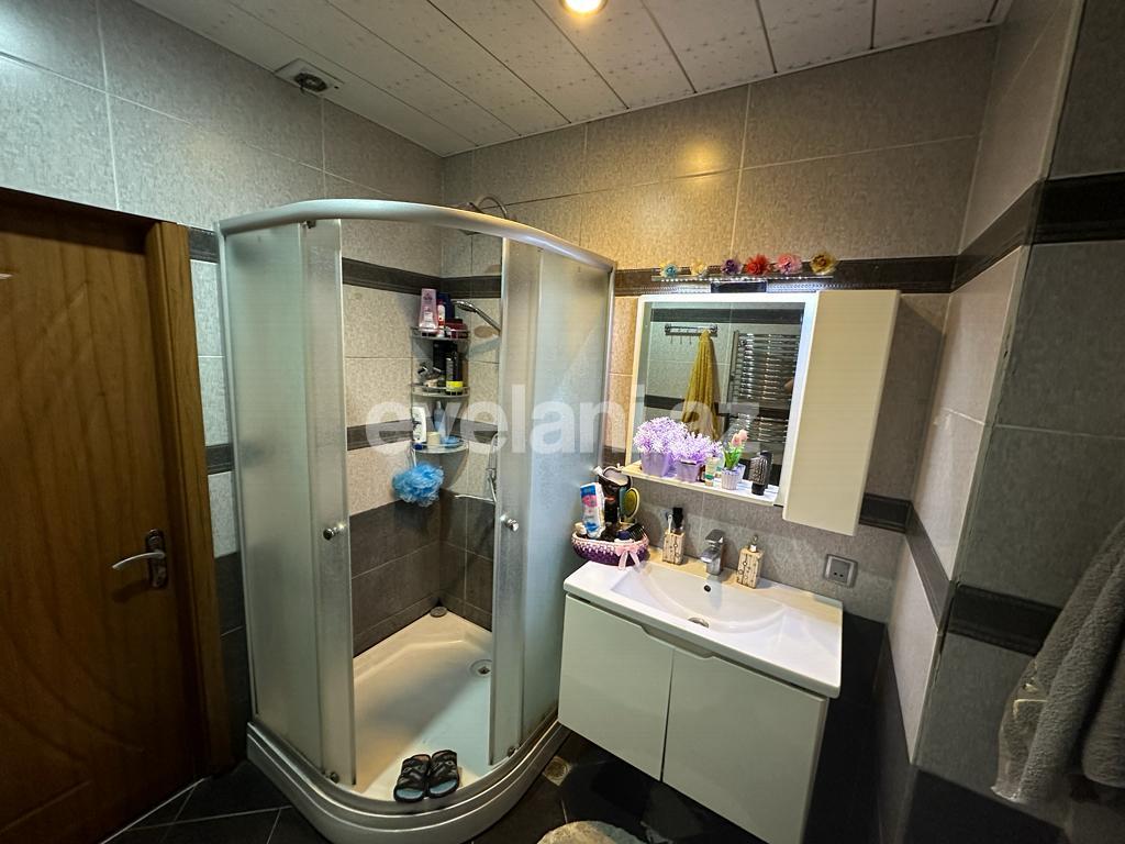 Satılır, yeni tikili, 2 otaqlı, 57 m², Bakı, Yasamal r, Yeni Yasamal q, İnşaatçılar m.