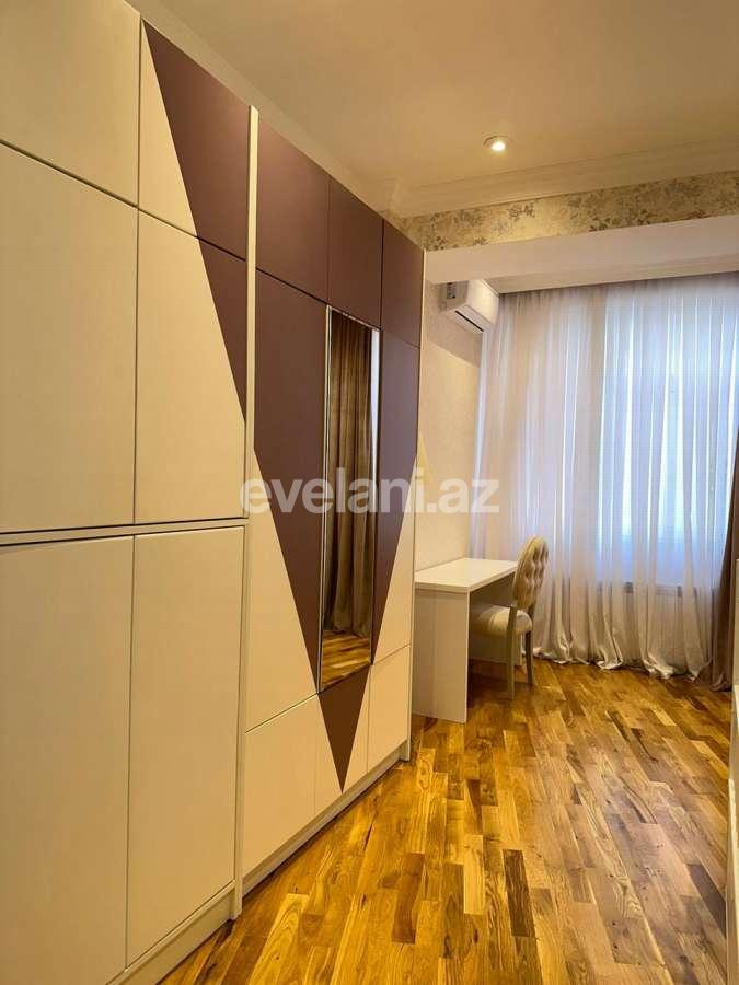 Sale, new building, 3 room, 140 m², Baku, Binagadi r, 8-th microdistrict d, Azadlig prospekti m.