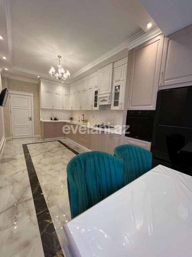 Sale, new building, 3 room, 140 m², Baku, Binagadi r, 8-th microdistrict d, Azadlig prospekti m.