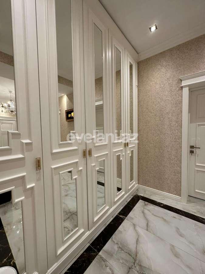 Sale, new building, 3 room, 140 m², Baku, Binagadi r, 8-th microdistrict d, Azadlig prospekti m.