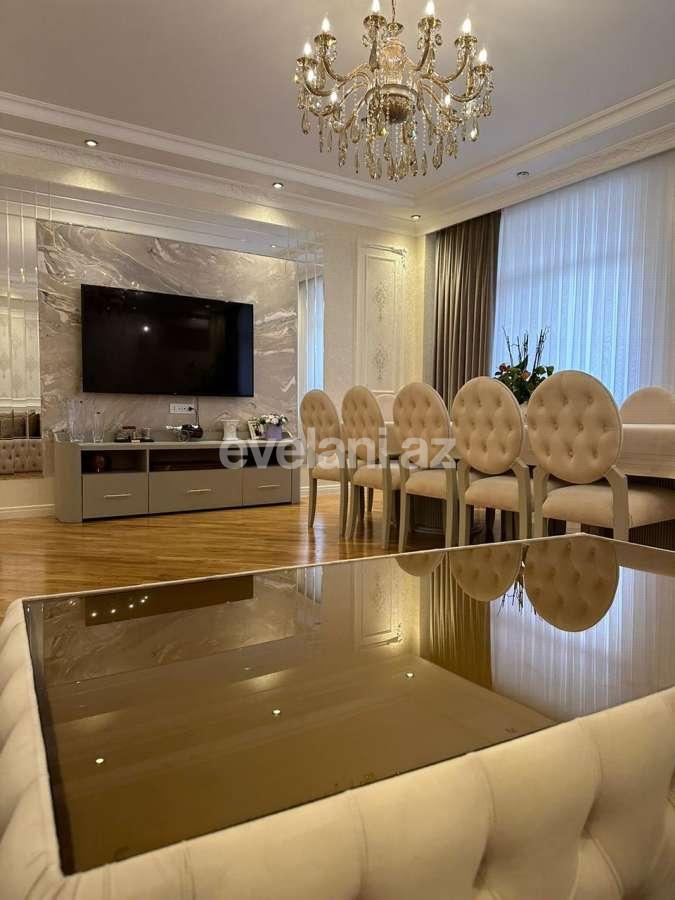 Sale, new building, 3 room, 140 m², Baku, Binagadi r, 8-th microdistrict d, Azadlig prospekti m.