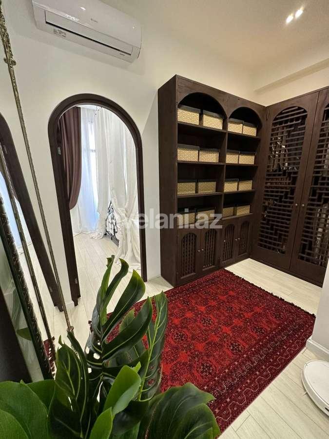 Satılır, yeni tikili, 2 otaqlı, 70 m², Bakı, Nərimanov r, Nəriman Nərimanov m.