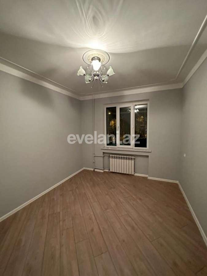 Satılır, köhnə tikili, 2 otaqlı, 55 m², Bakı, Binəqədi r, 9-cu mikrorayon q, Memar Əcəmi m.