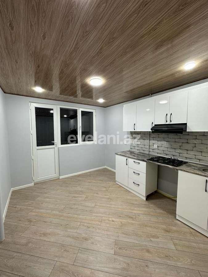 Satılır, köhnə tikili, 2 otaqlı, 55 m², Bakı, Binəqədi r, 9-cu mikrorayon q, Memar Əcəmi m.