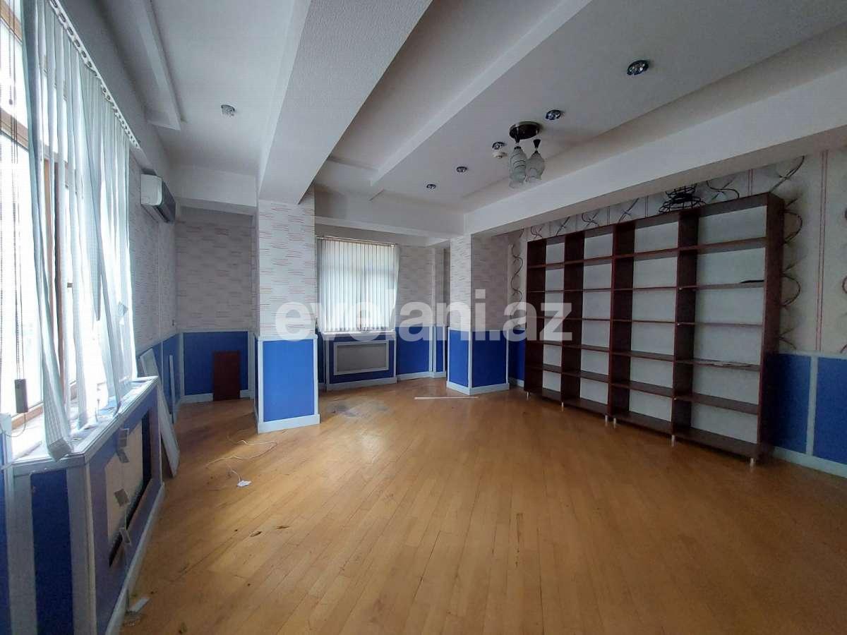 Kirayə verilir, ofis, 25 otaqlı, 1700 m², Bakı, Yasamal r, Nizami m.