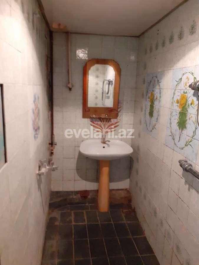 Satılır, köhnə tikili, 1 otaqlı, 45 m², Bakı, Binəqədi r, Azadlıq prospekti m.