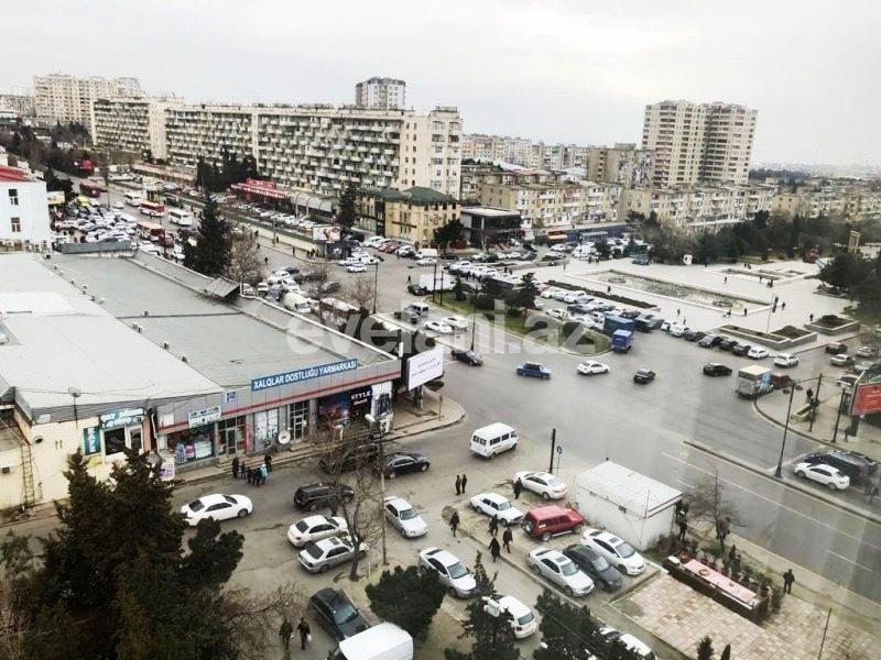 Satılır, köhnə tikili, 2 otaqlı, 60 m², Bakı, Nizami r, 8-ci kilometr q, Xalqlar Dostluğu m.