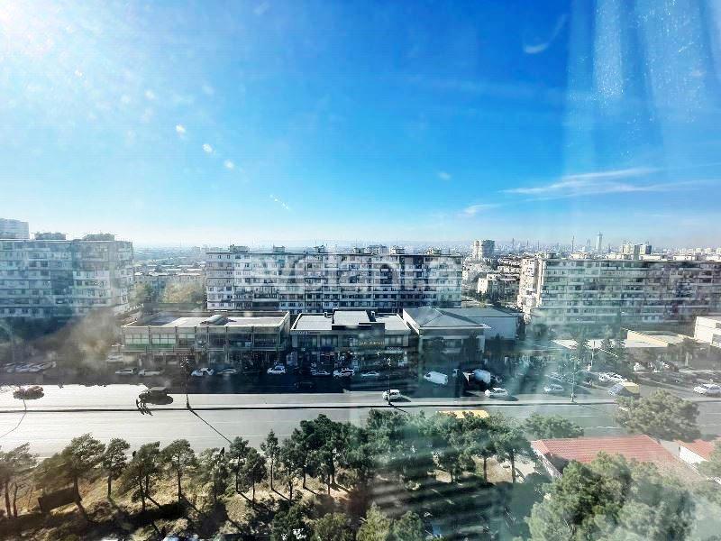 Satılır, köhnə tikili, 2 otaqlı, 60 m², Bakı, Nizami r, 8-ci kilometr q, Xalqlar Dostluğu m.