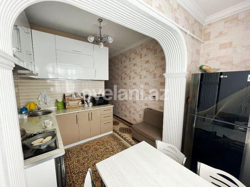 Satılır, köhnə tikili, 2 otaqlı, 60 m², Bakı, Nizami r, 8-ci kilometr q, Xalqlar Dostluğu m.
