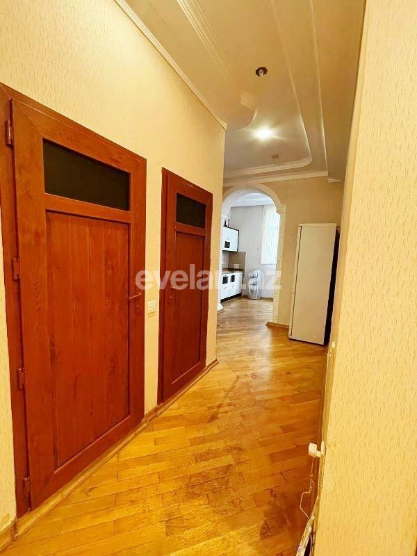 Satılır, köhnə tikili, 3 otaqlı, 90 m², Bakı, Səbail r, İçəri Şəhər m.