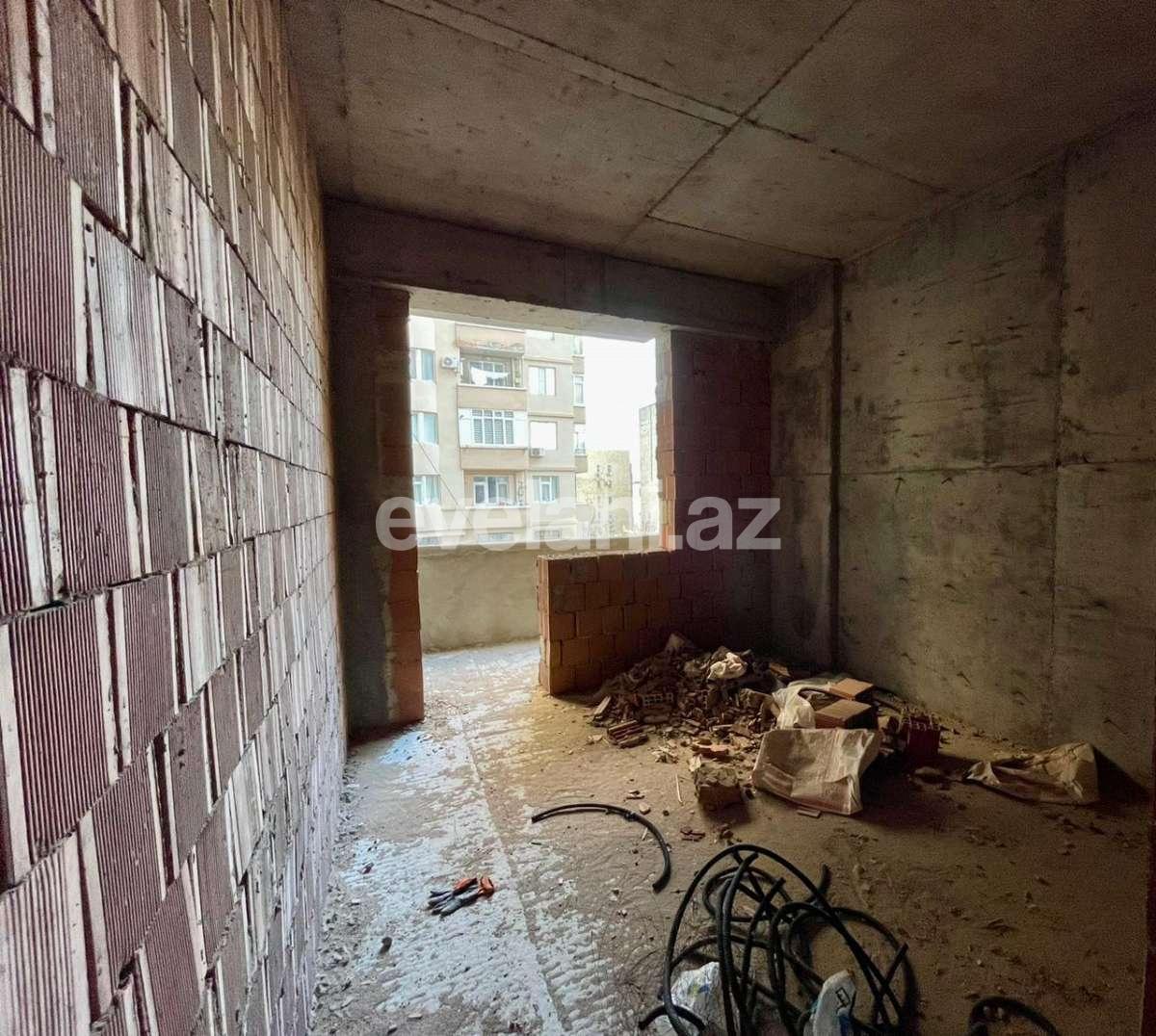 Satılır, yeni tikili, 1 otaqlı, 52 m², Yasamal r, Elmlər Akademiyası m.