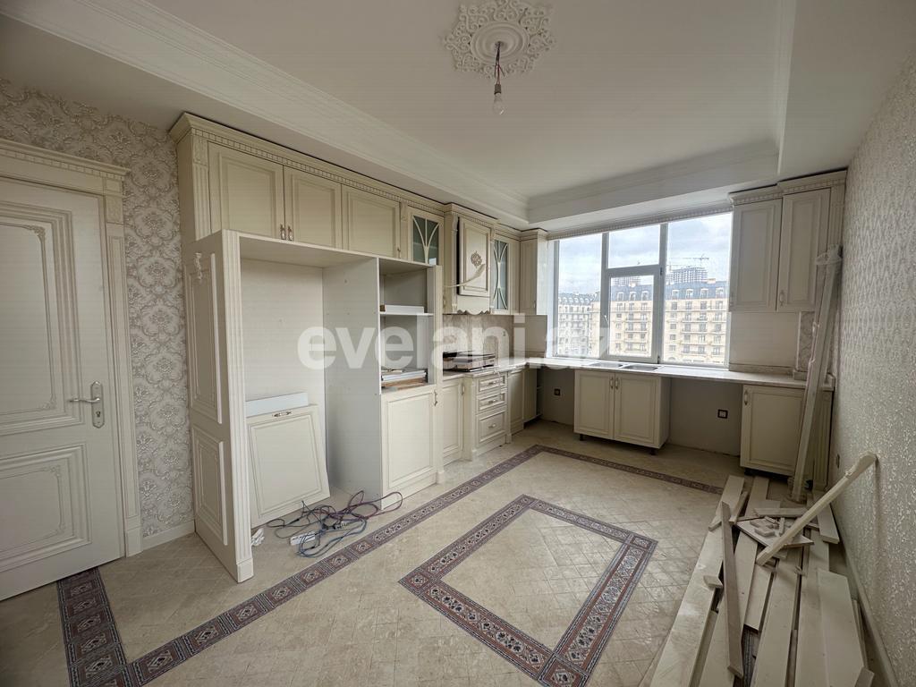 Satılır, yeni tikili, 3 otaqlı, 135 m², Bakı, Xətai r, Şah İsmayıl Xətai m.