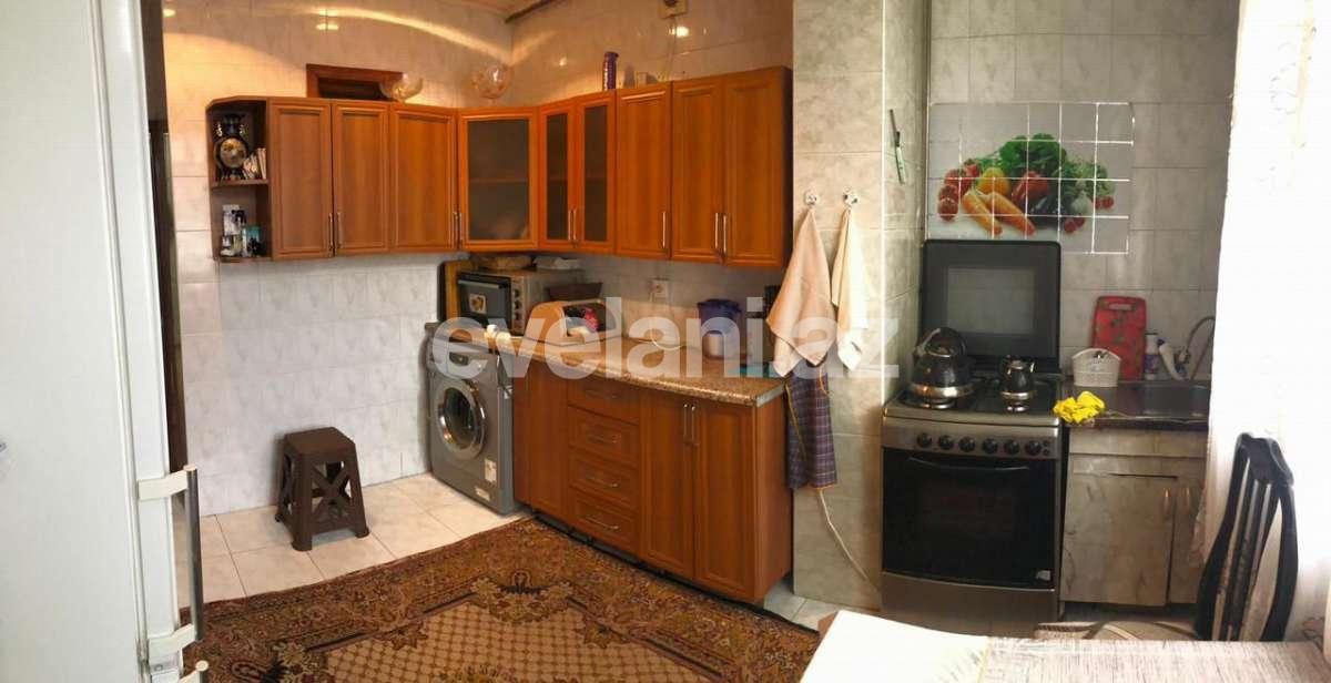 Sale, old building, 4 room, 100 m², Baku, Binagadi r, Azadlig prospekti m.