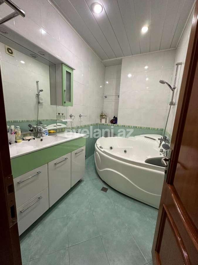 Rent, new building, 4 room, 130 m², Baku, Sabail r, Icheri Sheher m.