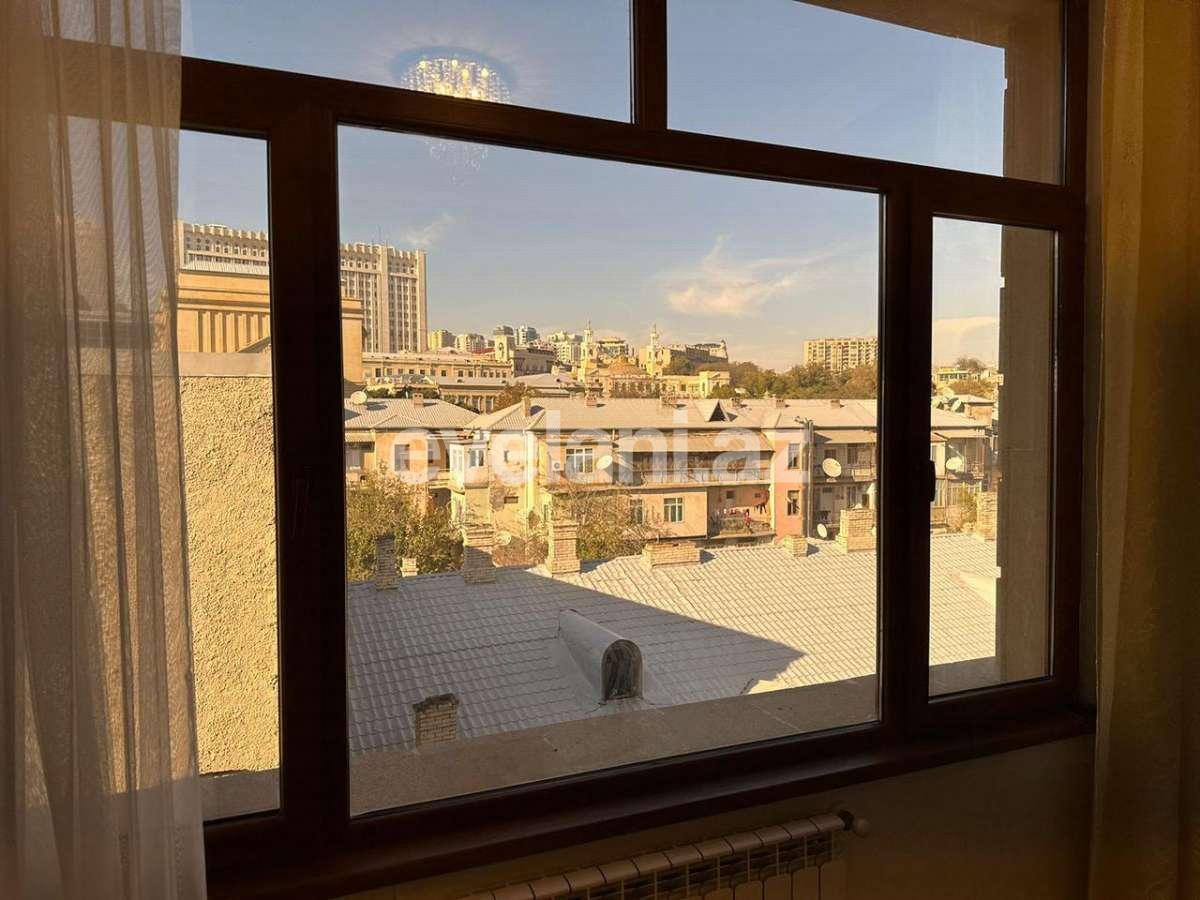 Rent, new building, 4 room, 130 m², Baku, Sabail r, Icheri Sheher m.