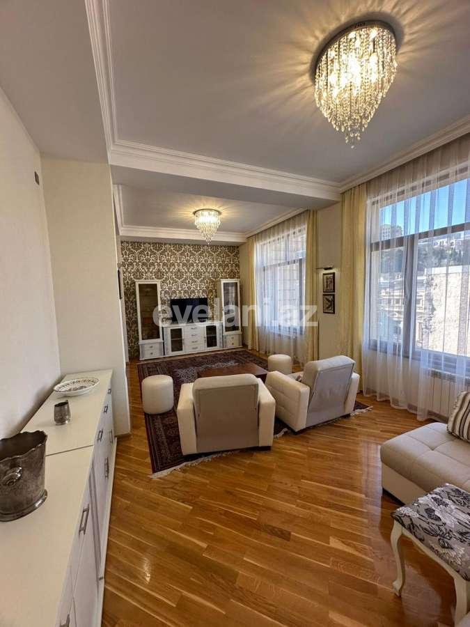 Rent, new building, 4 room, 130 m², Baku, Sabail r, Icheri Sheher m.