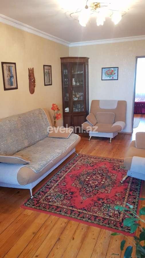 Satılır, köhnə tikili, 3 otaqlı, 70 m², Bakı, Səbail r, Bayıl q.