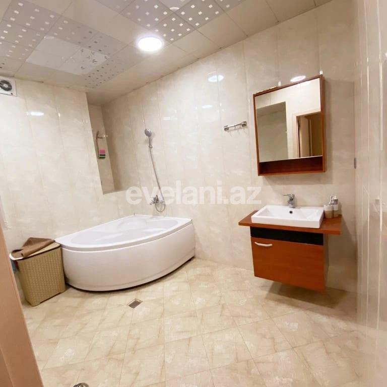 Satılır, yeni tikili, 2 otaqlı, 101 m², Bakı, Nizami r, Qara Qarayev m.