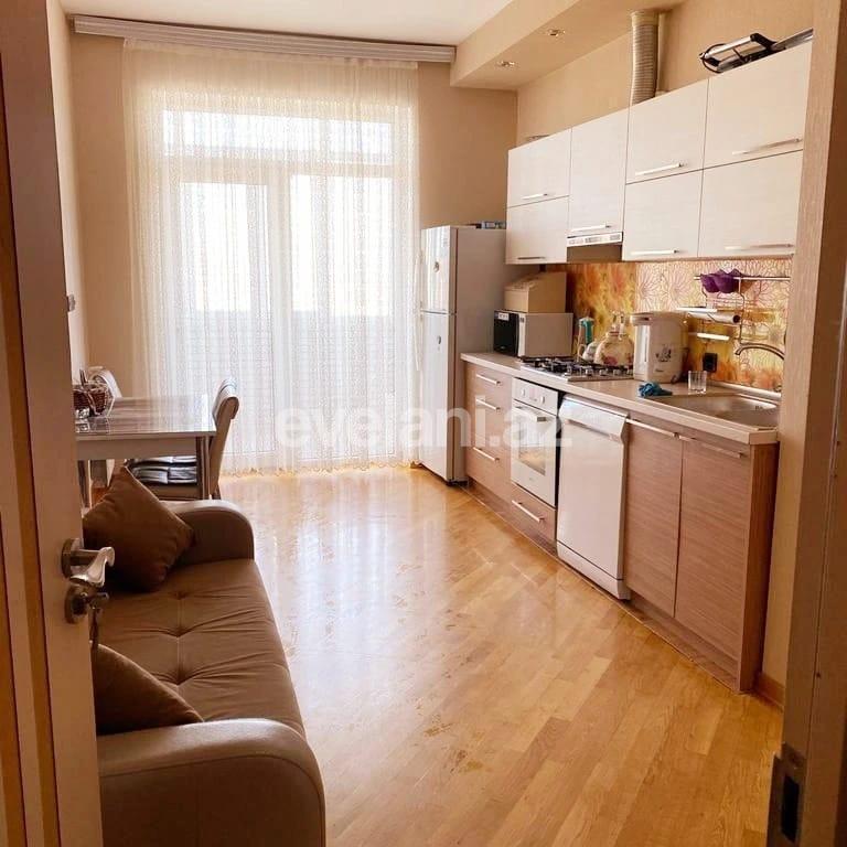 Satılır, yeni tikili, 2 otaqlı, 101 m², Bakı, Nizami r, Qara Qarayev m.