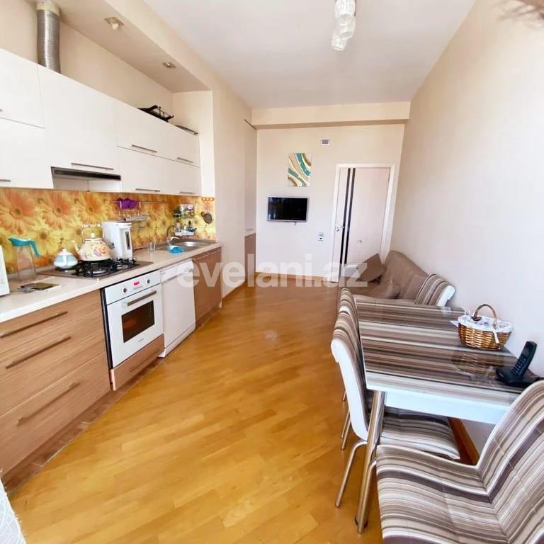 Satılır, yeni tikili, 2 otaqlı, 101 m², Bakı, Nizami r, Qara Qarayev m.