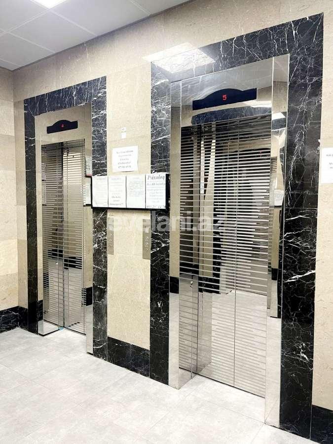 Satılır, yeni tikili, 2 otaqlı, 63 m², Bakı, Nizami r, Qara Qarayev m.