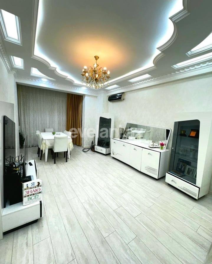 Satılır, yeni tikili, 2 otaqlı, 67.2 m², Bakı, Xətai r, Həzi Aslanov m.