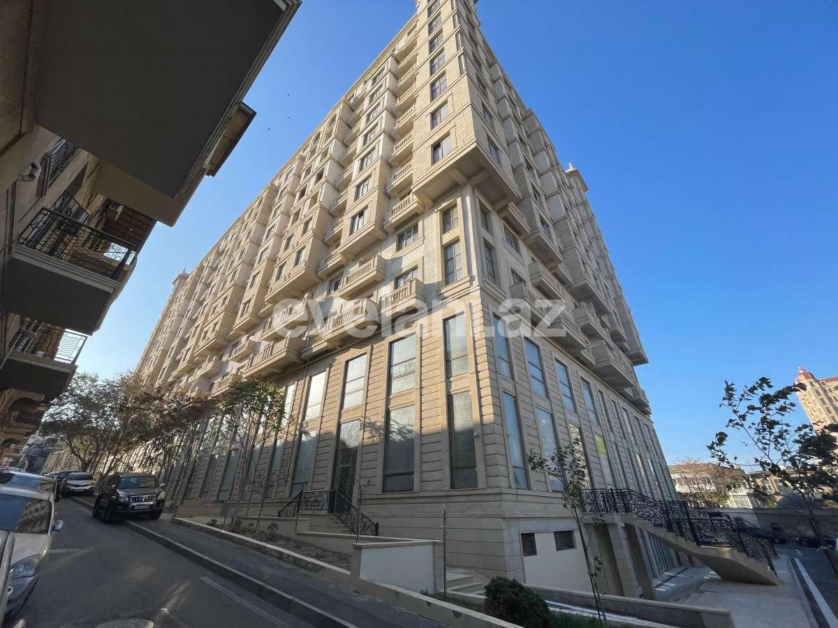 Satılır, yeni tikili, 2 otaqlı, 105 m², Bakı, Səbail r, İçəri Şəhər m.