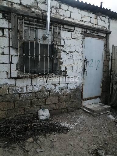 Satılır, həyət evi / bağ, 2 otaqlı, 50 m², Bakı, Səbail r, Bayıl q, İçəri Şəhər m.