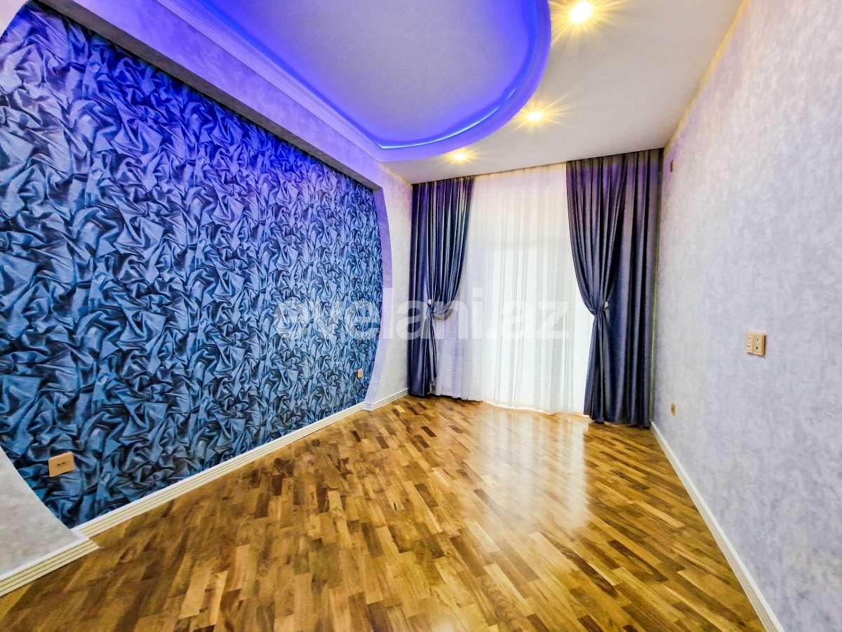 Satılır, yeni tikili, 2 otaqlı, 70 m², Bakı, Nizami r, Qara Qarayev m.