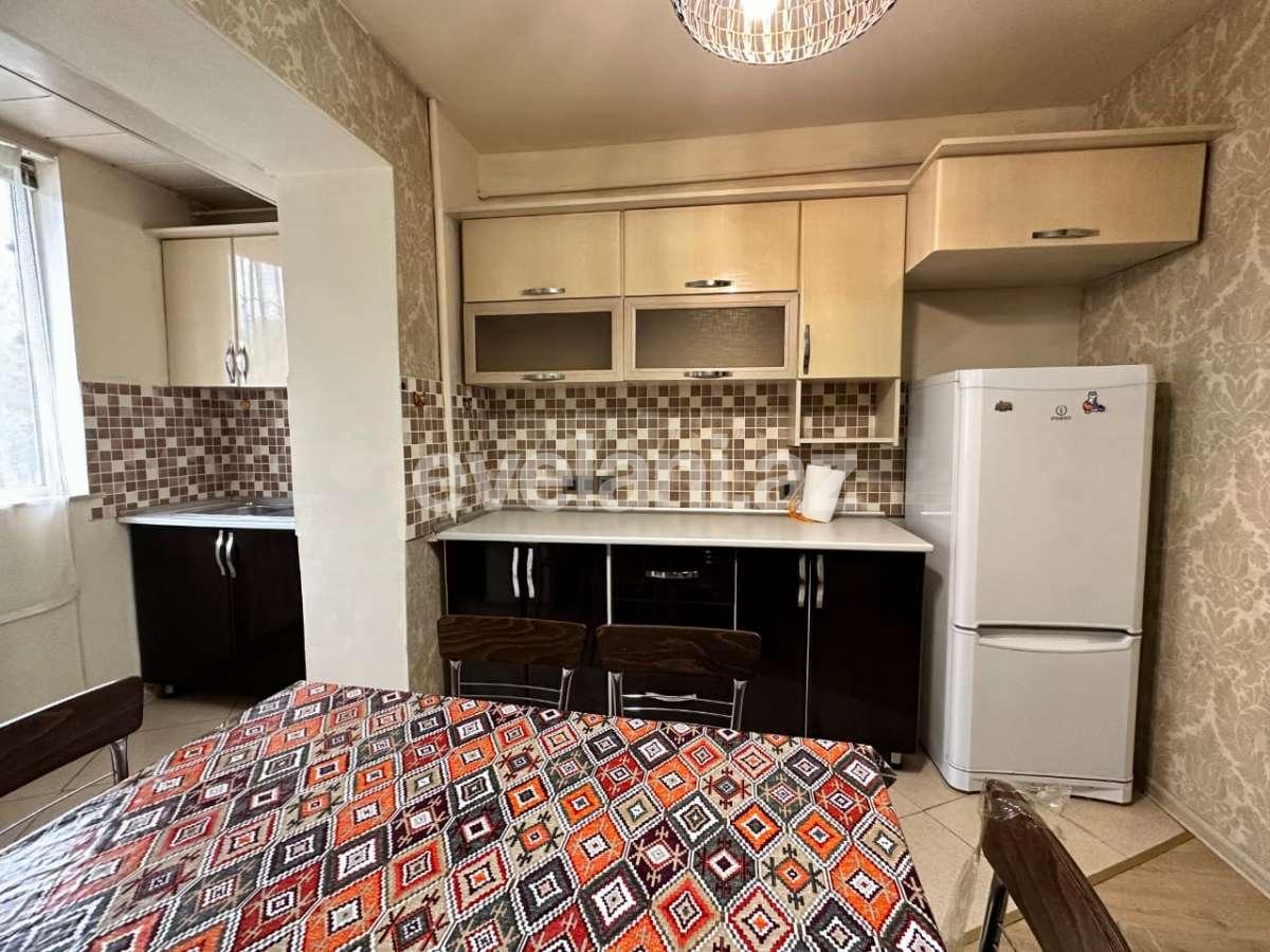 Продаётся, вторичка, 3-комнаты, 50 m², Баку, Насиминский r, 8 Ноябрь m.