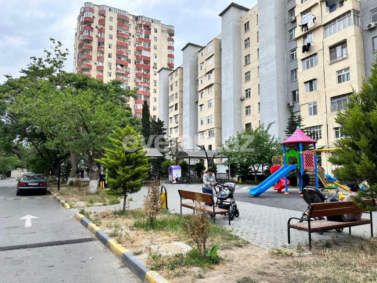 Продаётся, вторичка, 3-комнаты, 50 m², Баку, Насиминский r, 8 Ноябрь m.