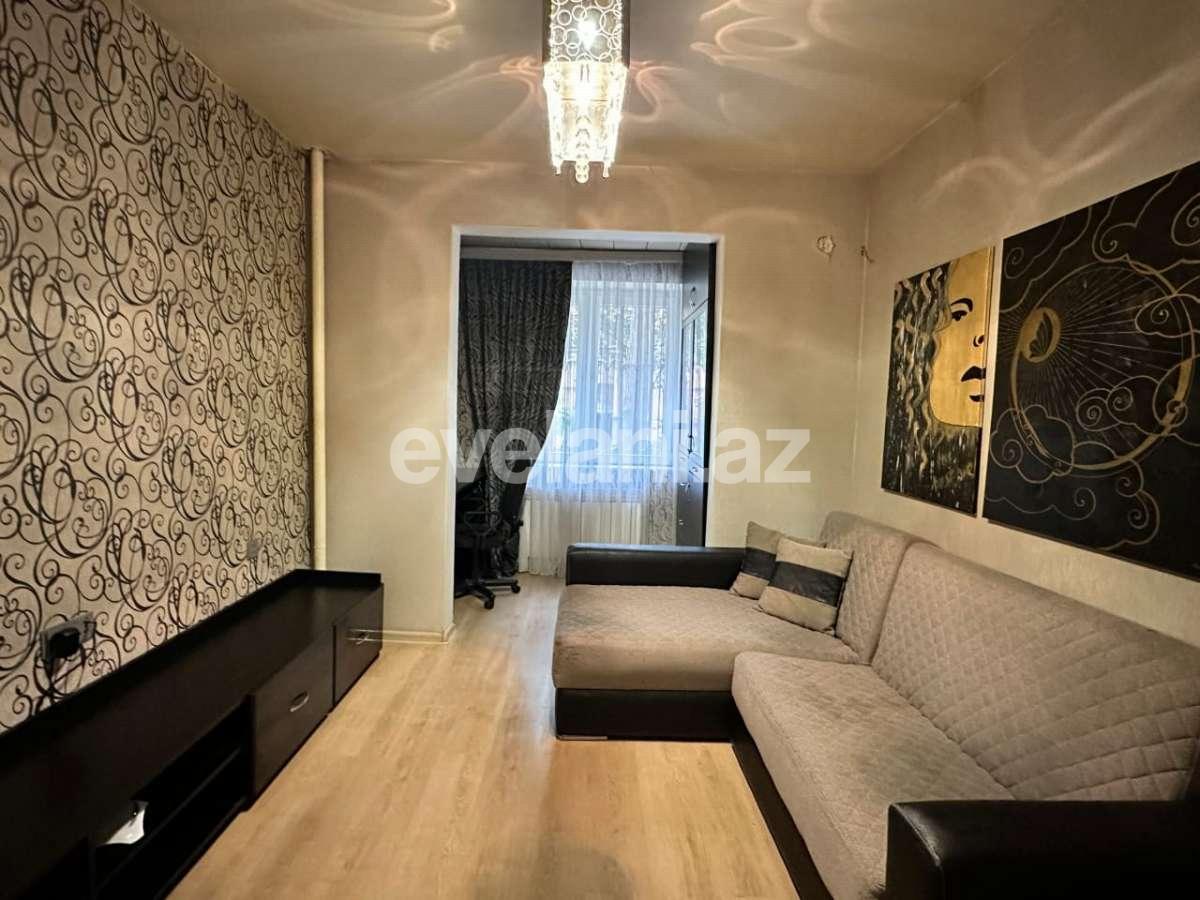 Продаётся, вторичка, 3-комнаты, 50 m², Баку, Насиминский r, 8 Ноябрь m.