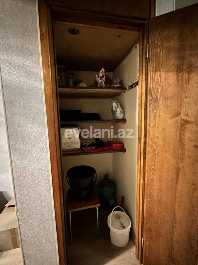 Продаётся, вторичка, 3-комнаты, 50 m², Баку, Насиминский r, 8 Ноябрь m.