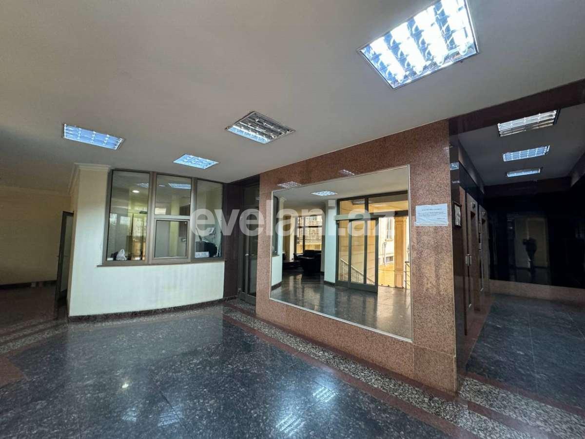 Rent, office, 4 room, 220 m², Baku, Yasamal r.