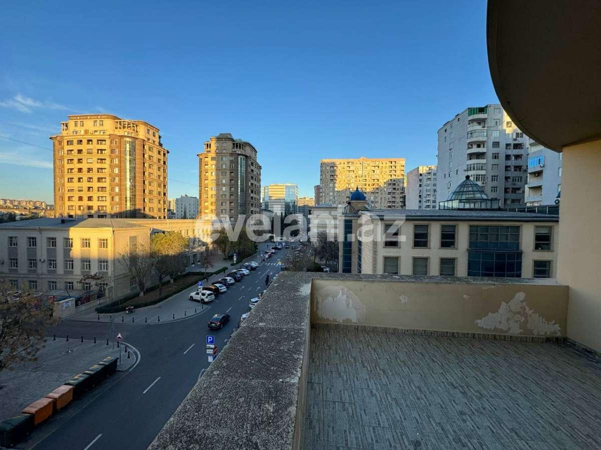 Rent, office, 4 room, 220 m², Baku, Yasamal r.