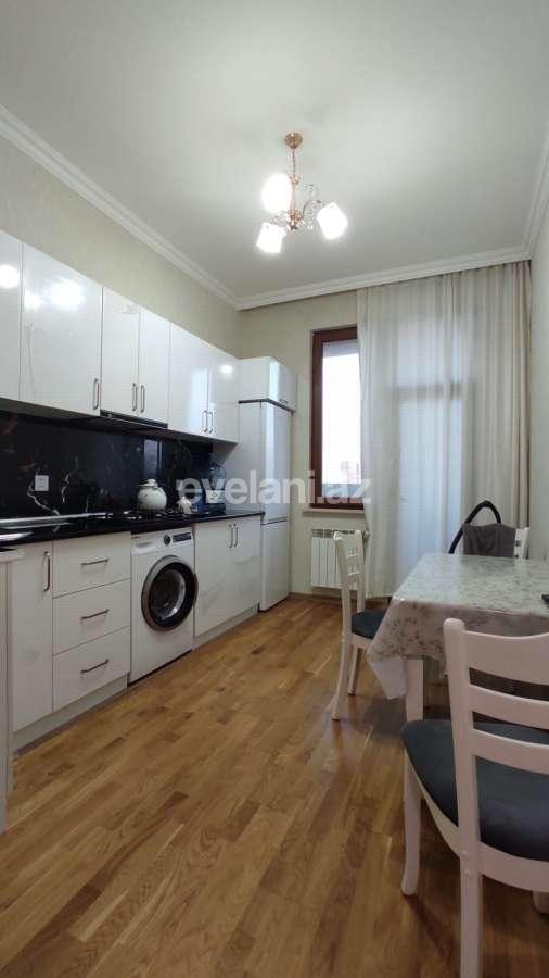 Satılır, yeni tikili, 2 otaqlı, 68 m², Bakı, Nizami r, Qara Qarayev m.