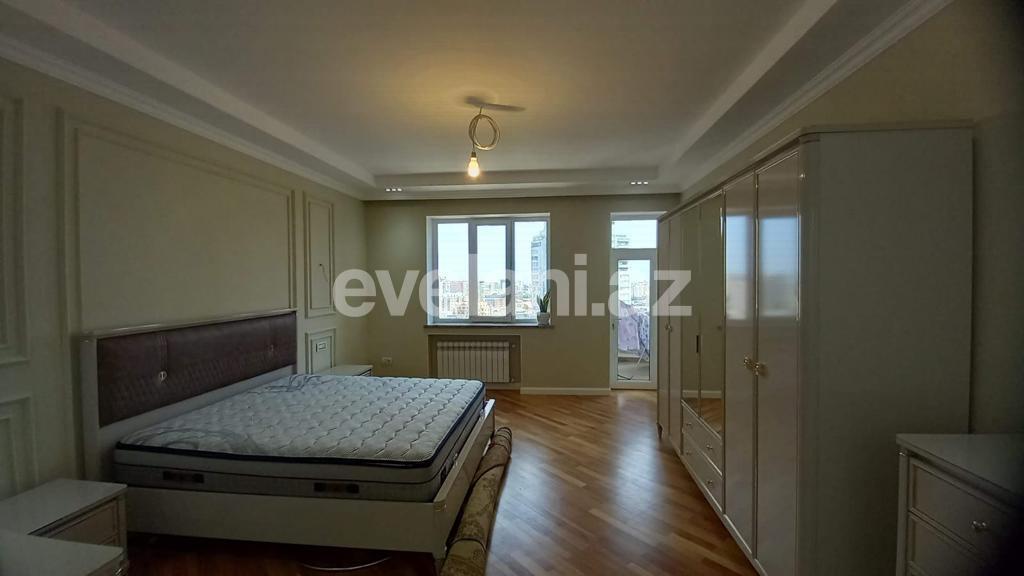 Satılır, yeni tikili, 3 otaqlı, 138 m², Bakı, Nəsimi r, 8 Noyabr m.