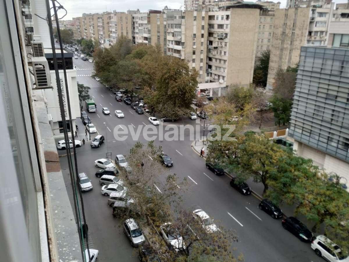 Продаётся, вторичка, 3-комнаты, 80 m², Баку, Насиминский r, Гянджлик m.