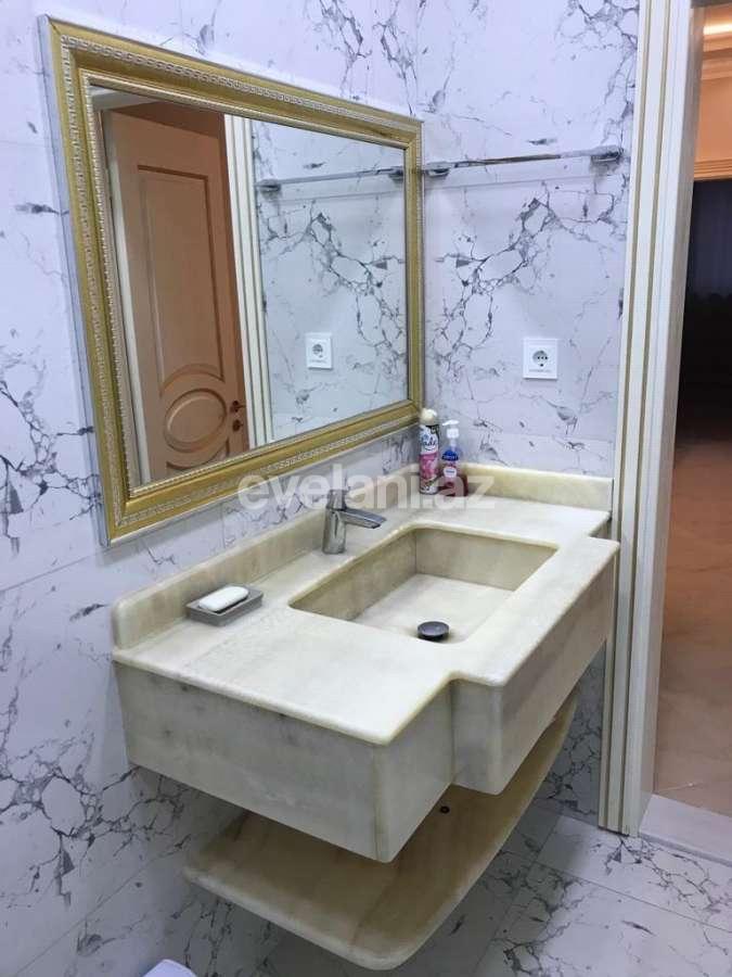 Satılır, həyət evi / bağ, 6 otaqlı, 280 m², Bakı, Xəzər r, Buzovna q.